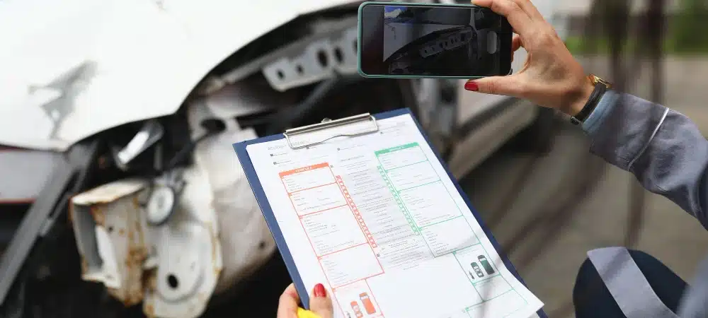 Ejemplos de indemnizaciones por accidente de tráfico: casos reales y cantidades 2 indemnización por accidente de tráfico latigazo cervical