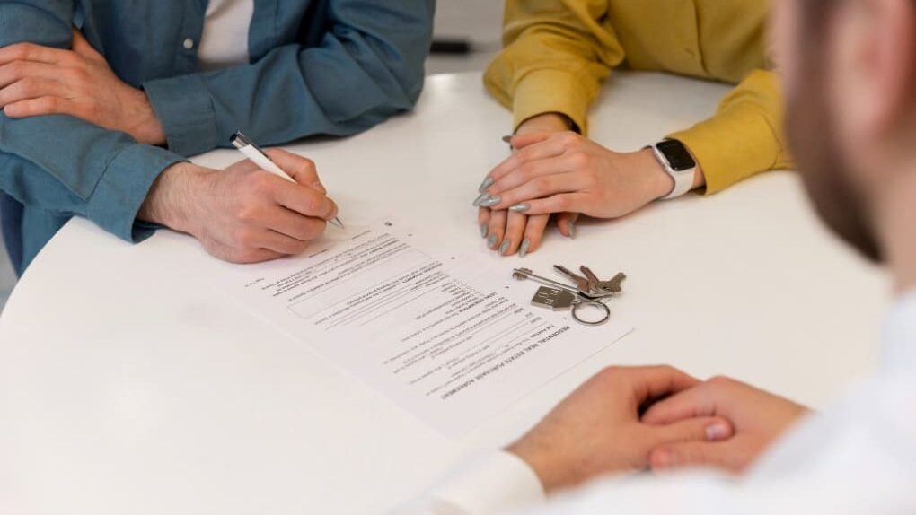 Real Decreto-ley 8/2026: prórroga extraordinaria en contratos de alquiler y límite del 2% a la renta 2 Real Decreto ley 8 2026 edited